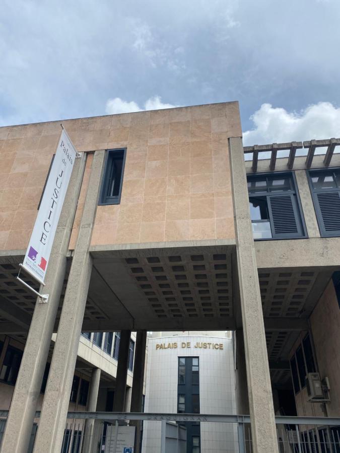 Appartement 50M2 Centre Marche Wifi Tribunal Draguignan Bagian luar foto
